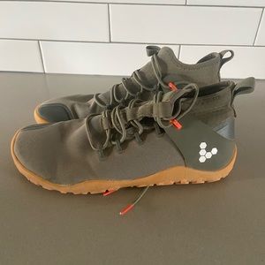 Vivobarefoot size 44 eu/10.5